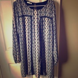 Long sleeve short dress